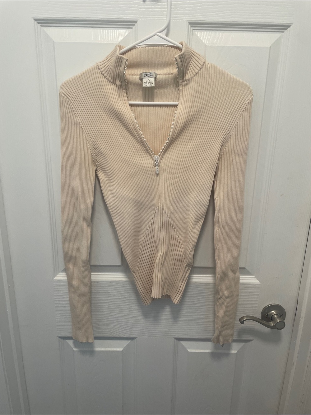 Cache silk Cream Ribbed Zip-Up Long Sleeve Top